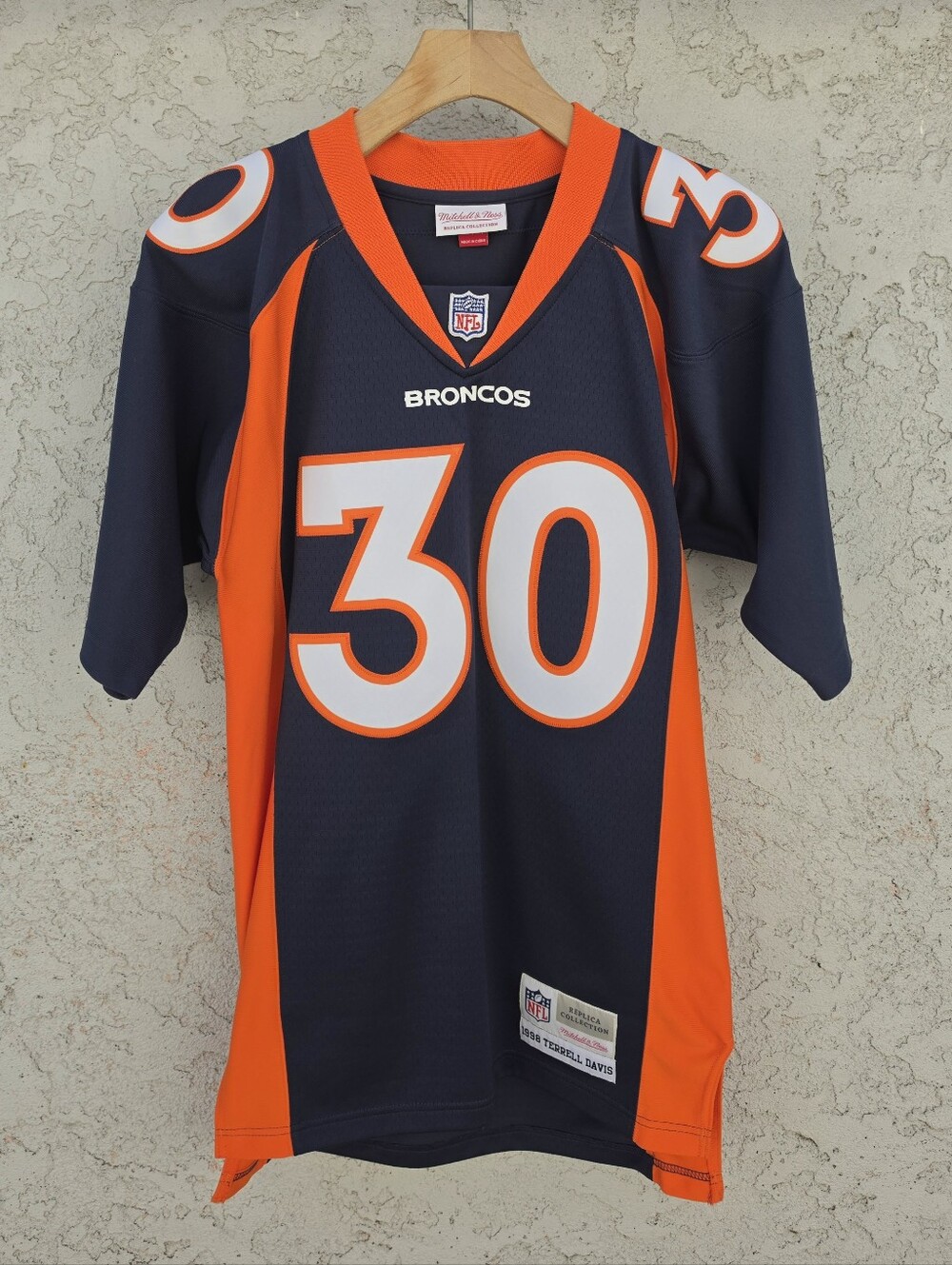 M&N Terrell Davis Denver Broncos 1998 Navy Replica Jersey Small HOF 08/17 Batch
